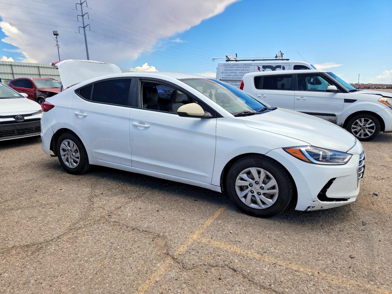 2017 HYUNDAI ELANTRA