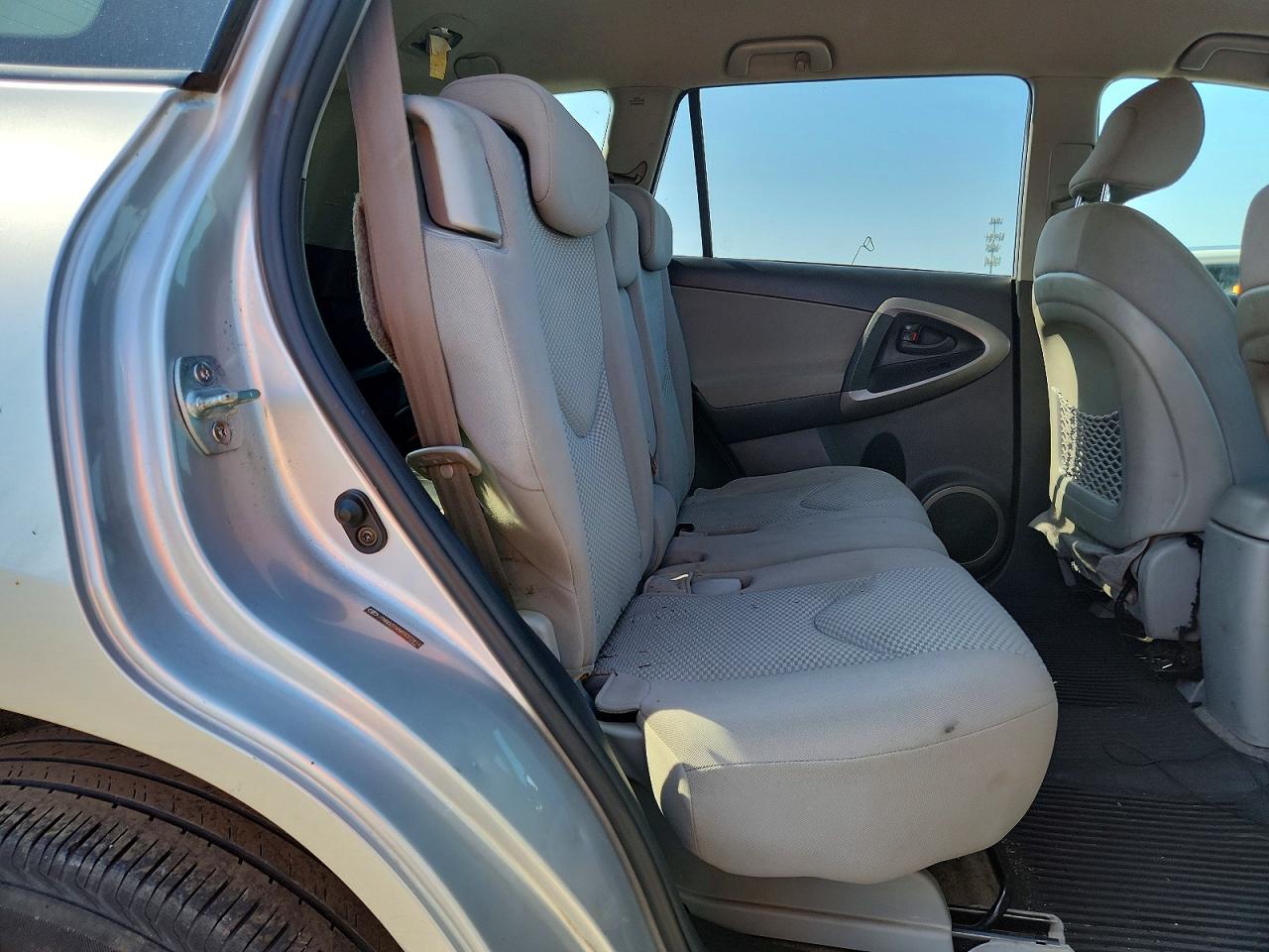 2006 TOYOTA RAV4