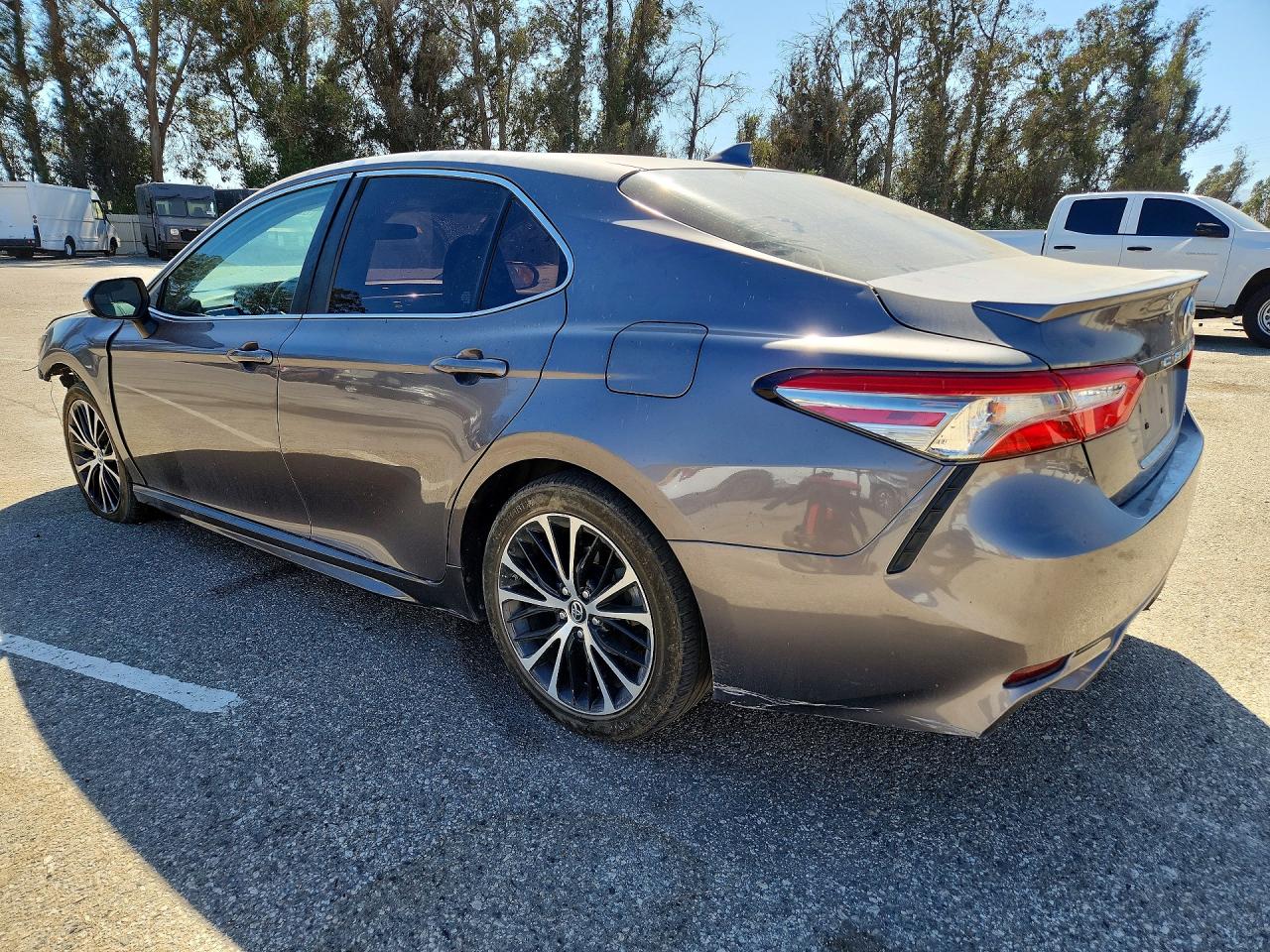 2019 TOYOTA CAMRY