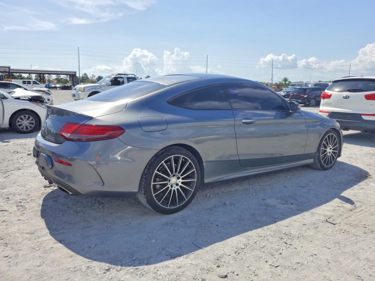 2017 MERCEDES-BENZ C-CLASS
