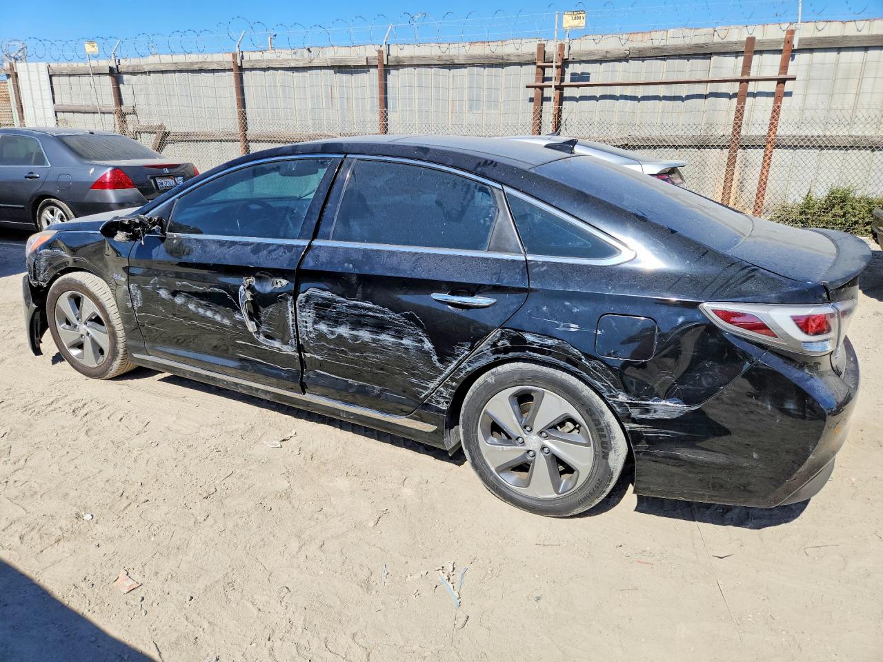 2016 HYUNDAI SONATA