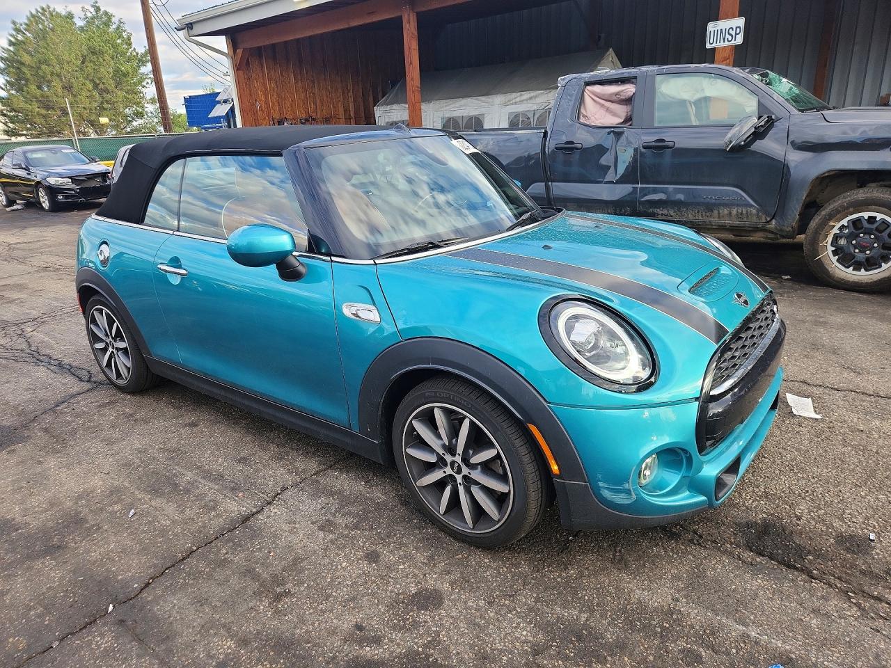 2021 MINI COOPER