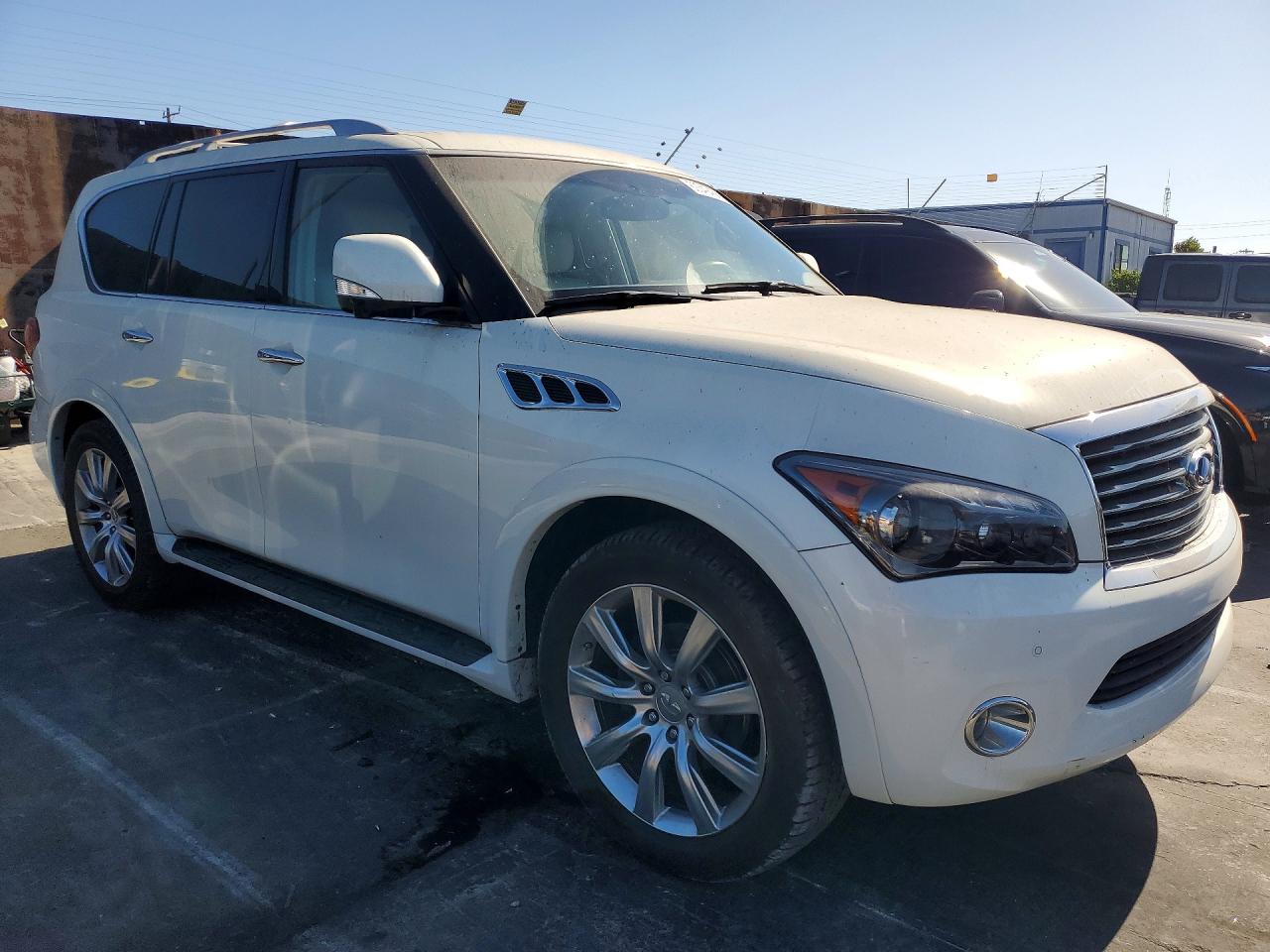 2012 INFINITI QX56