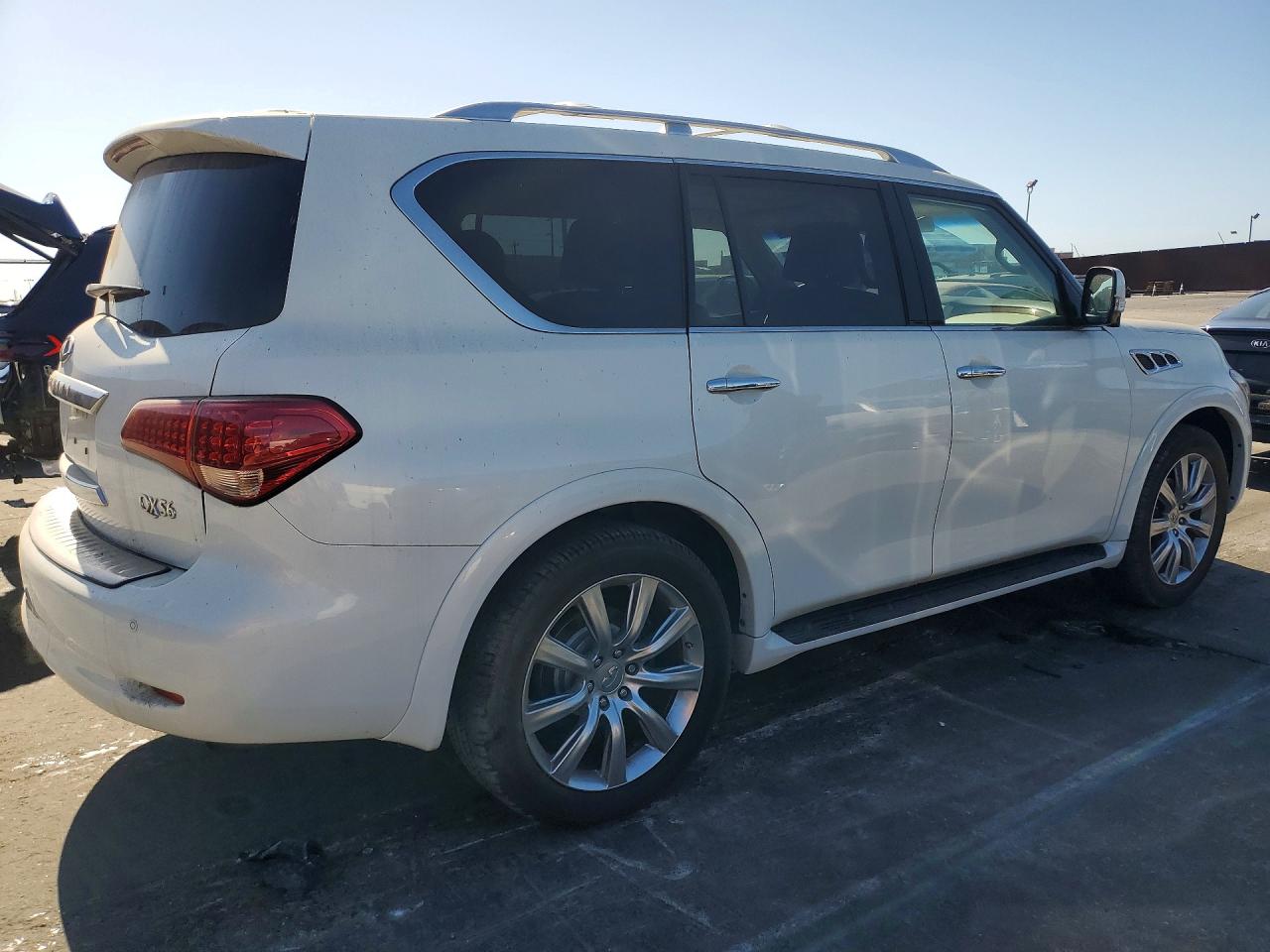 2012 INFINITI QX56