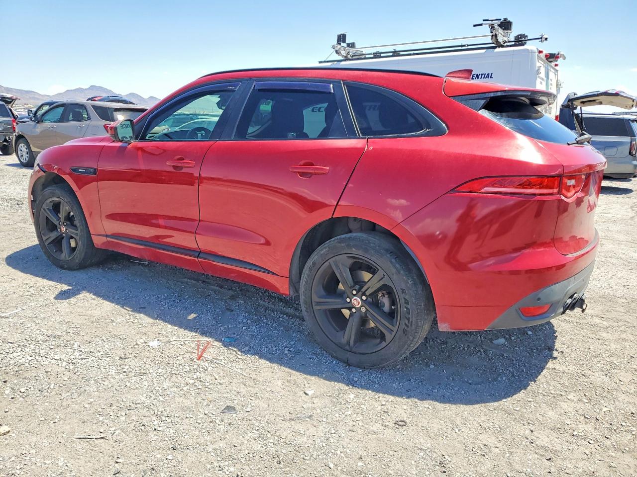 2017 JAGUAR F-PACE