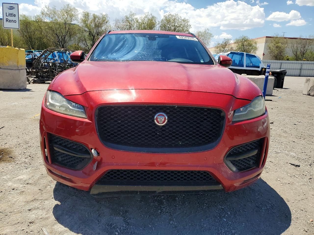 2017 JAGUAR F-PACE