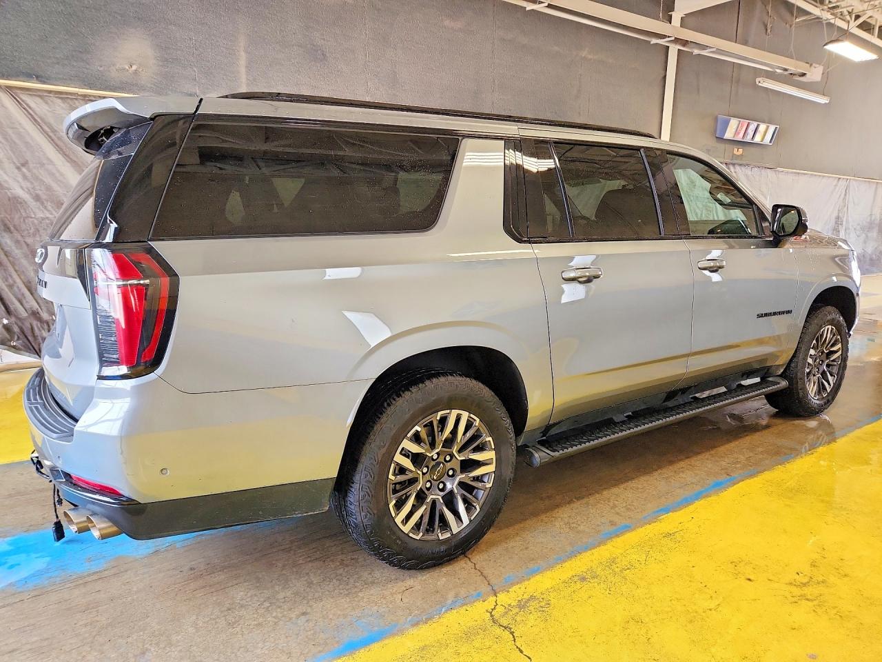 2025 CHEVROLET SUBURBAN