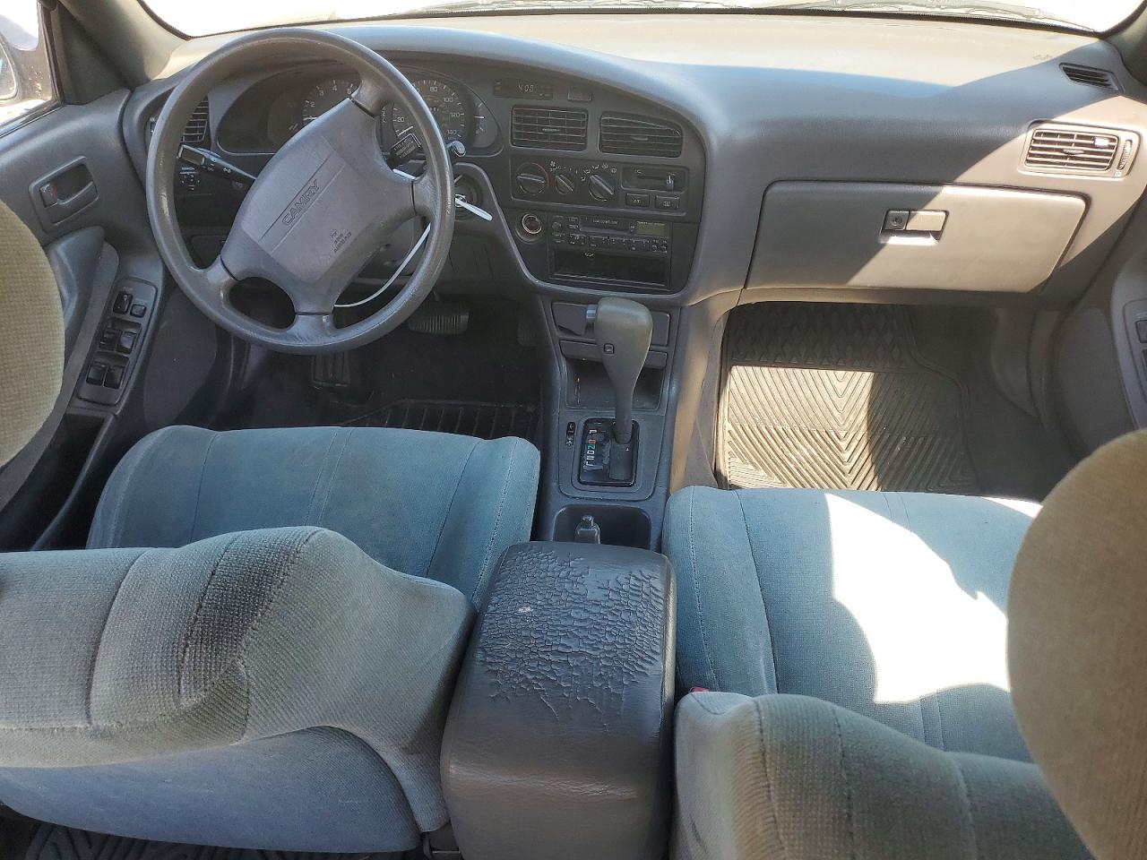 1993 TOYOTA CAMRY