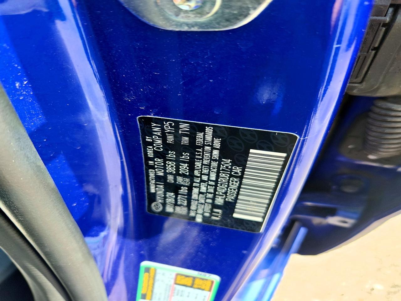 2024 HYUNDAI ELANTRA