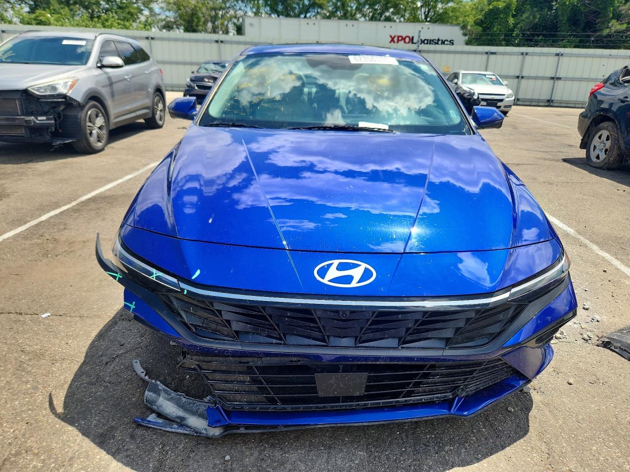 2024 HYUNDAI ELANTRA