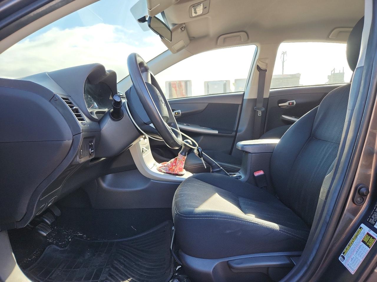 2013 TOYOTA COROLLA