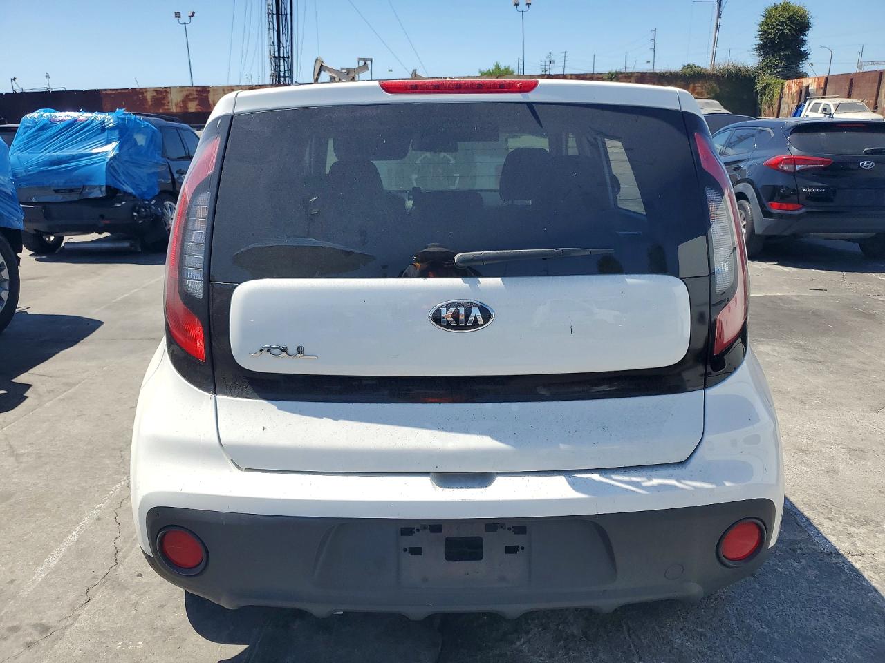 2017 KIA SOUL