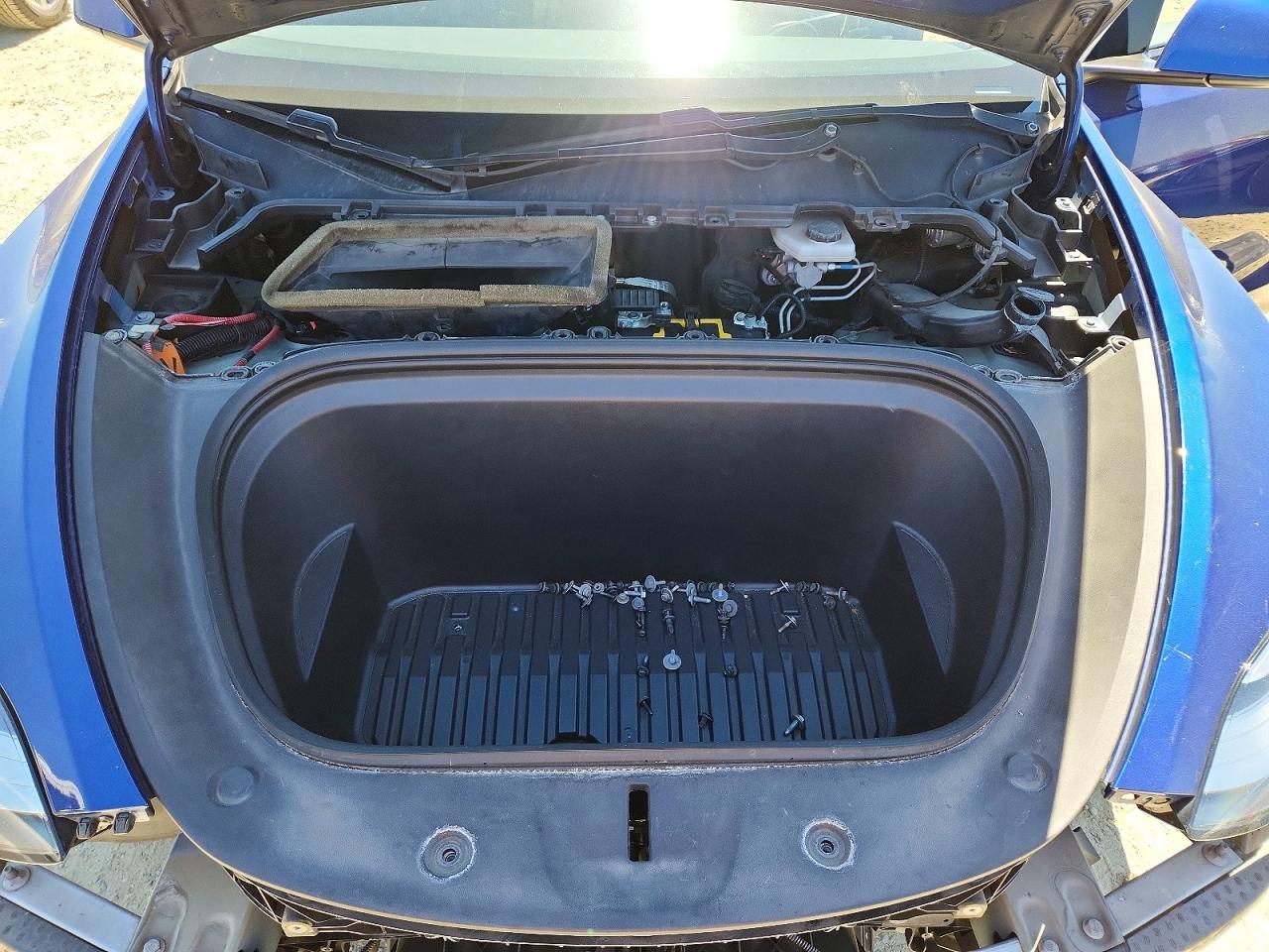 2020 TESLA MODEL Y