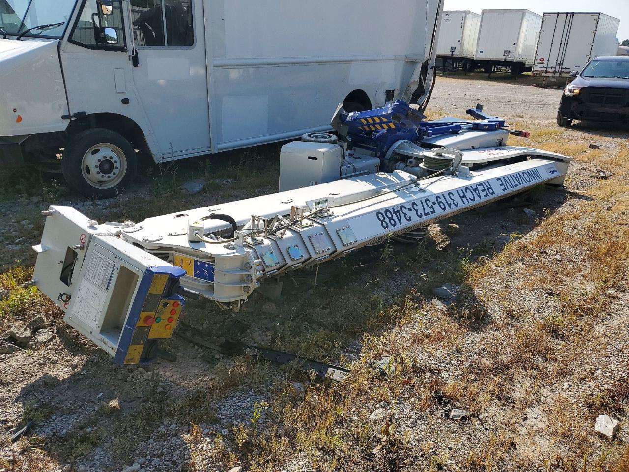 2008 9EFB FS95