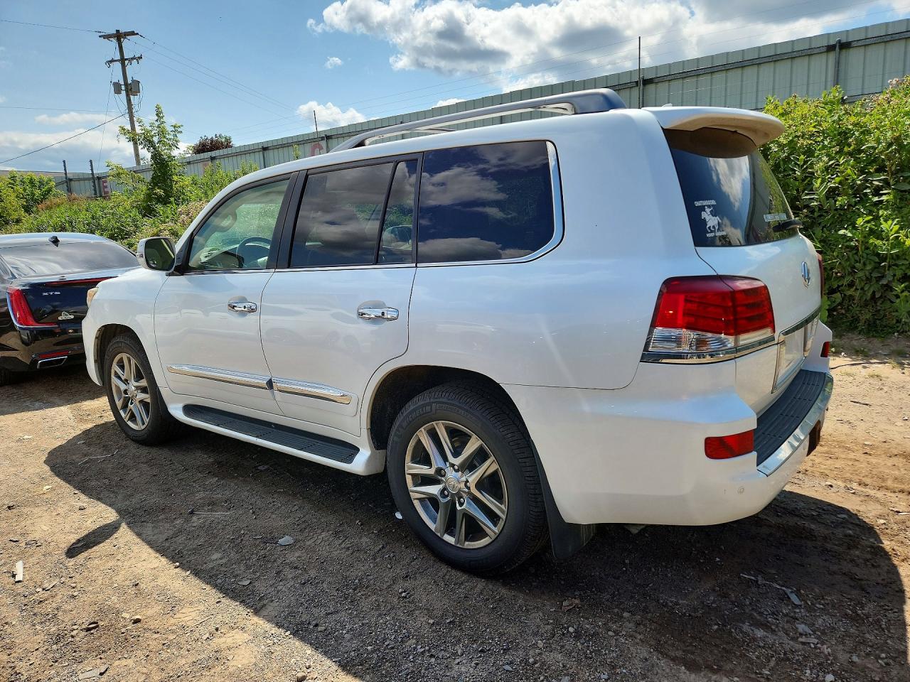 2013 LEXUS LX570