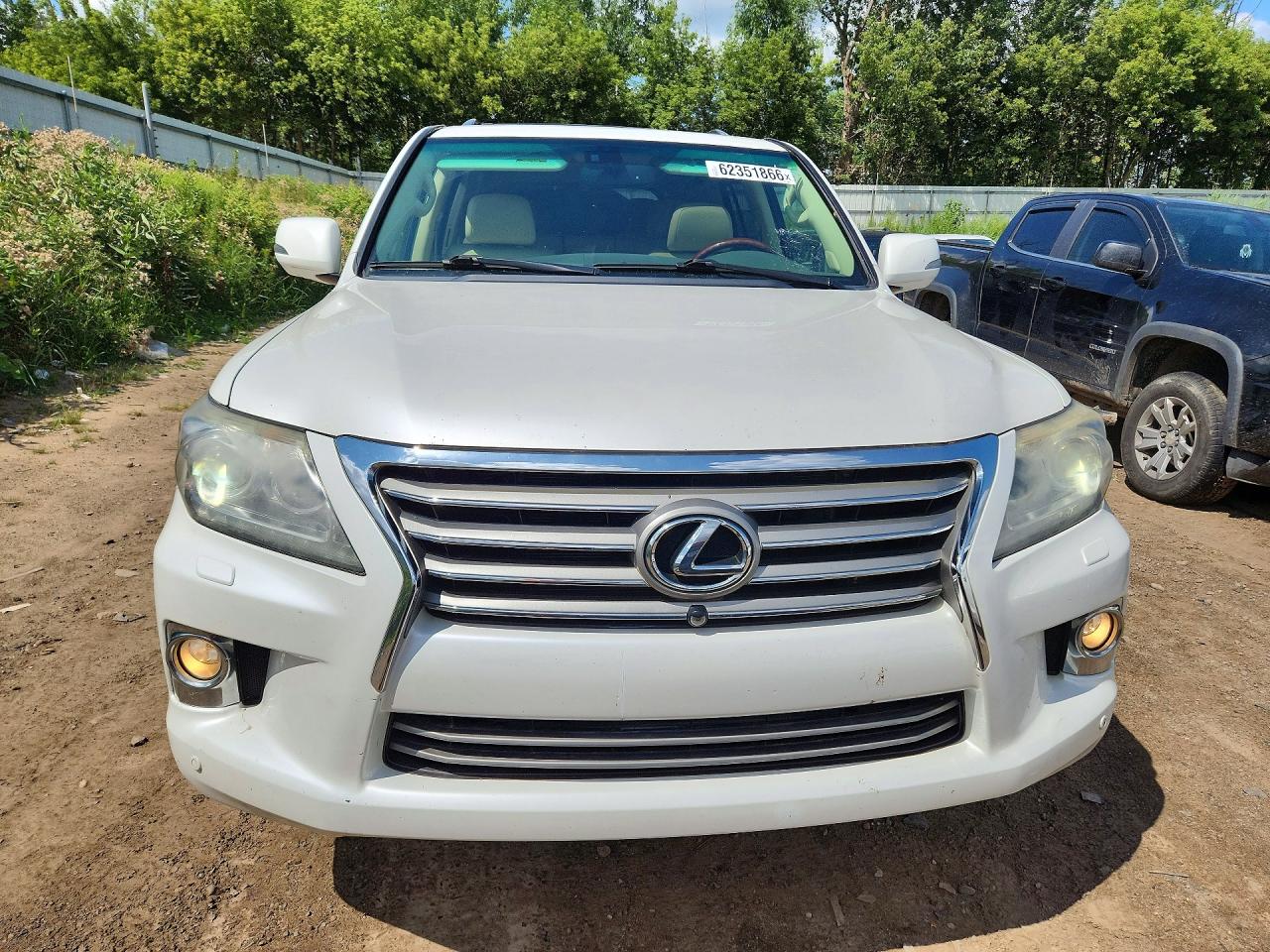 2013 LEXUS LX570
