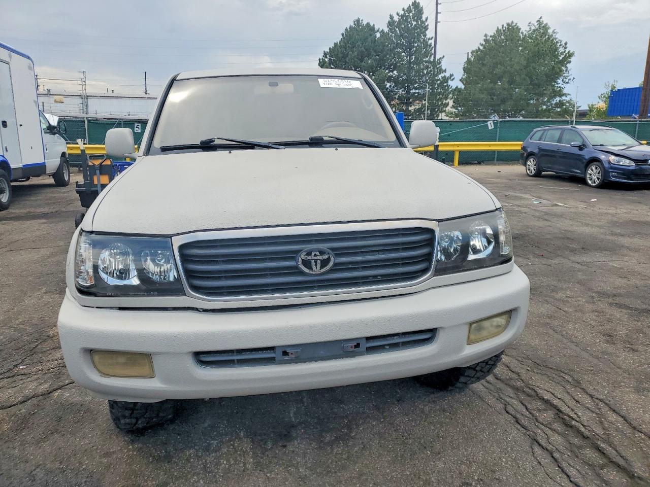 2000 TOYOTA LAND CRUIS