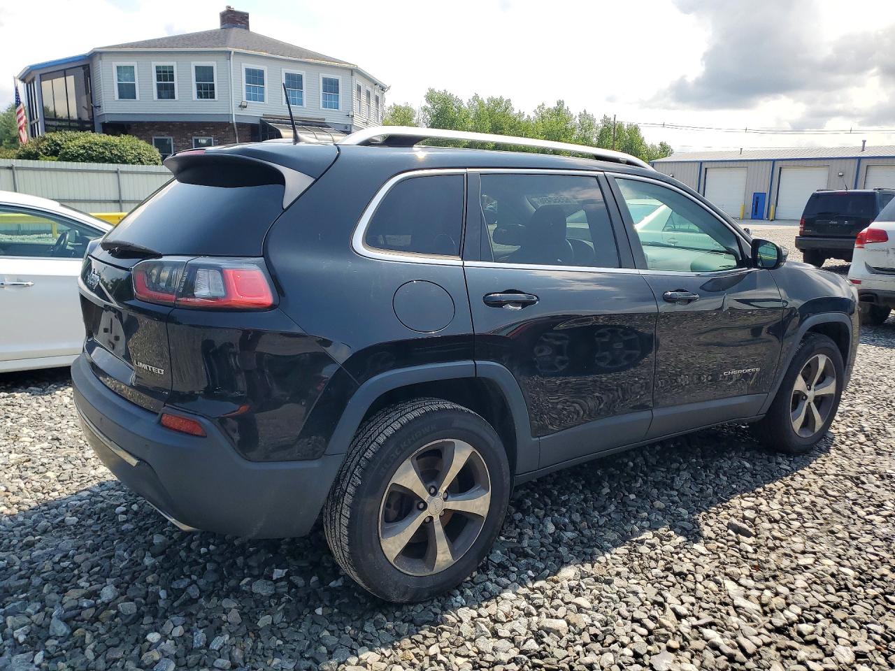 2019 JEEP CHEROKEE