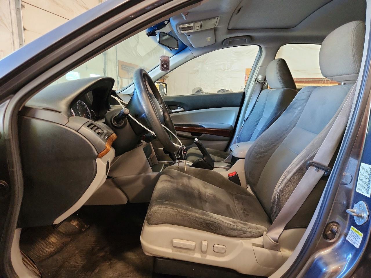 2011 HONDA ACCORD