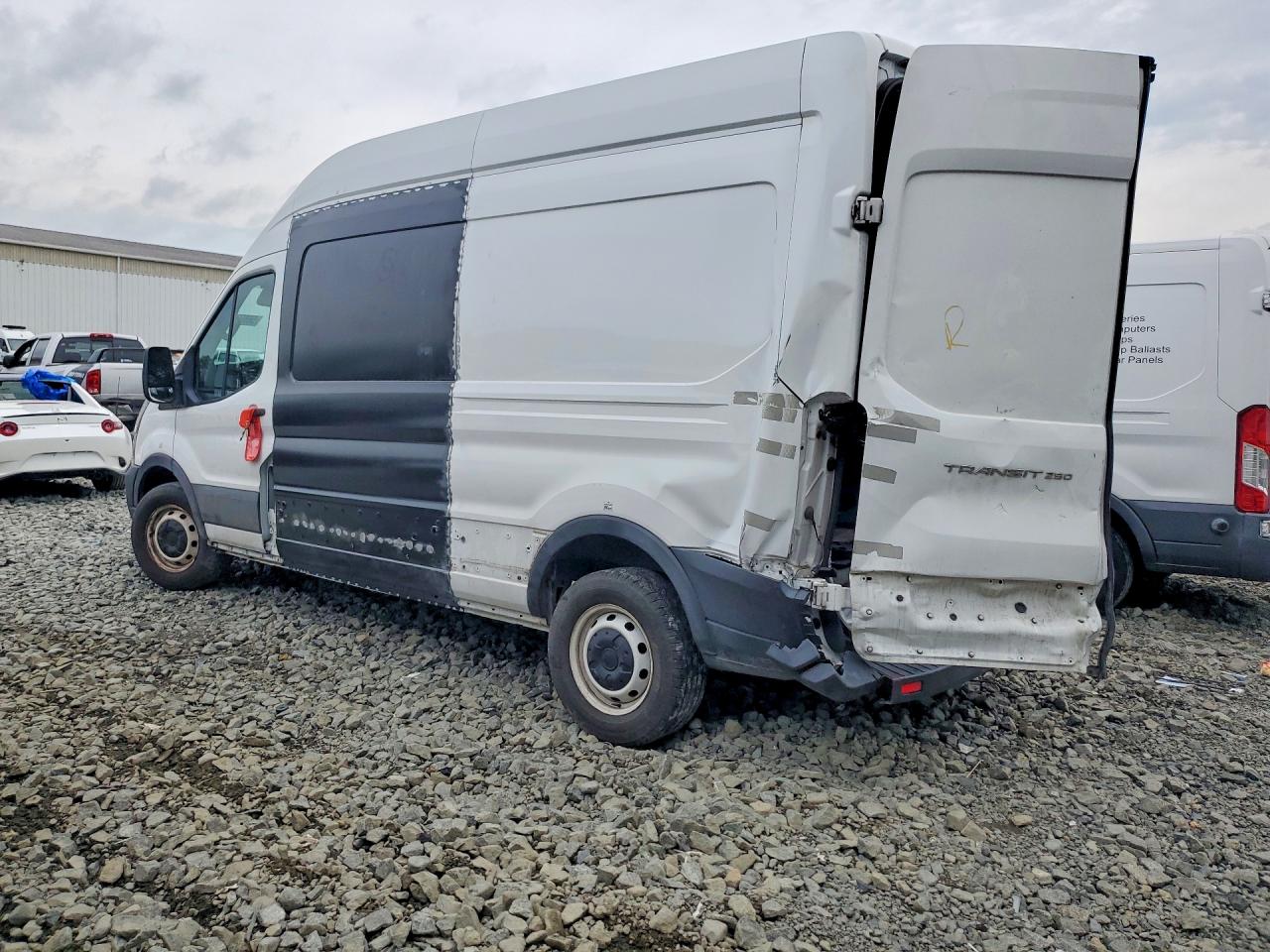 2021 FORD TRANSIT