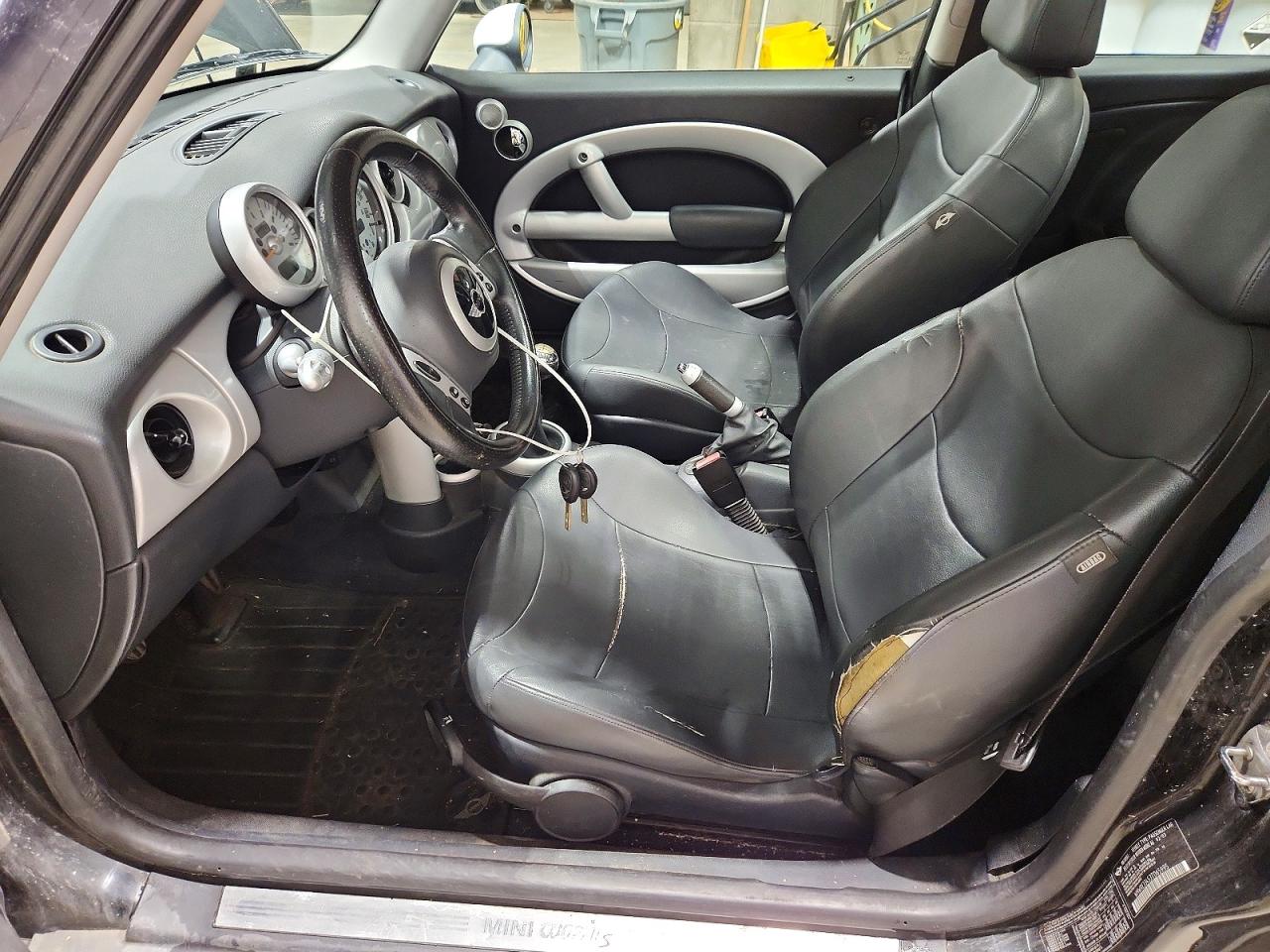 2003 MINI COOPER