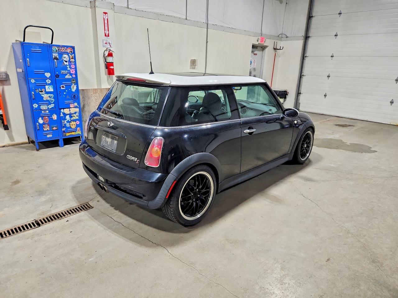 2003 MINI COOPER