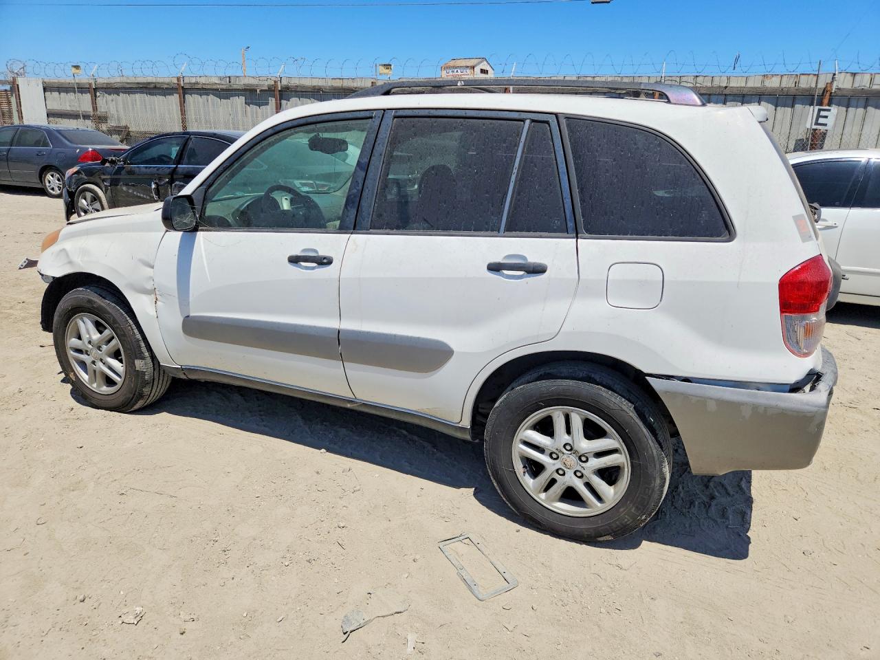 2002 TOYOTA RAV4
