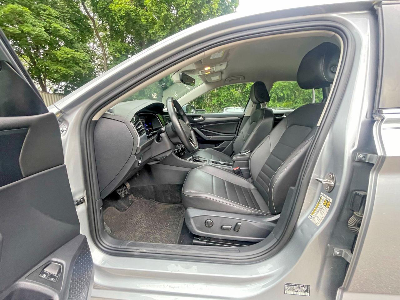 2022 VOLKSWAGEN JETTA
