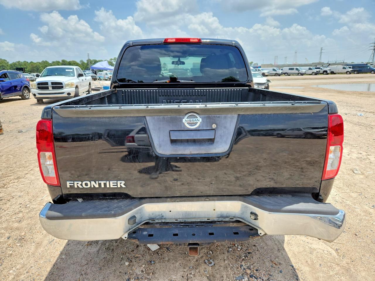 2016 NISSAN FRONTIER
