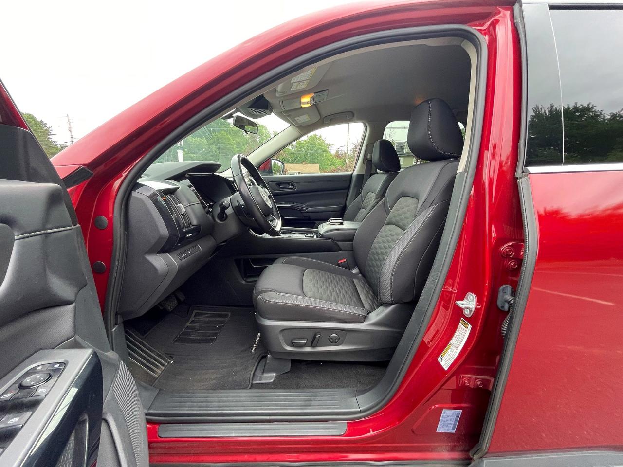 2023 NISSAN PATHFINDER