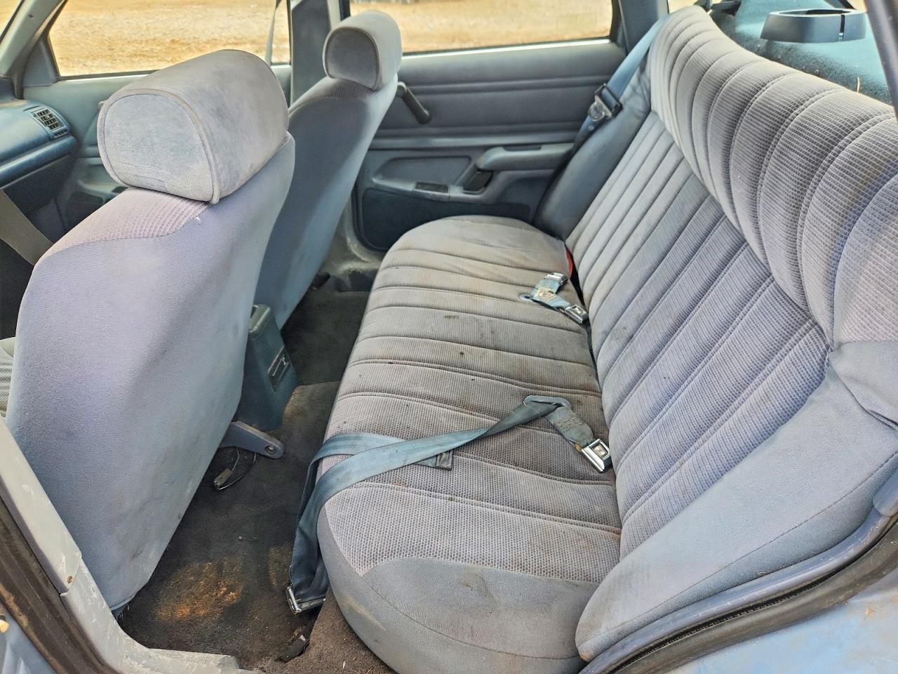 1990 FORD TEMPO