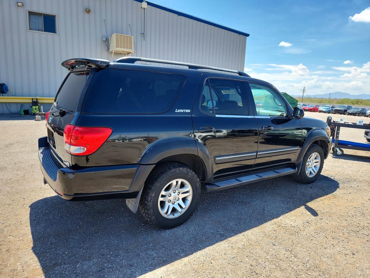 2005 TOYOTA SEQUOIA