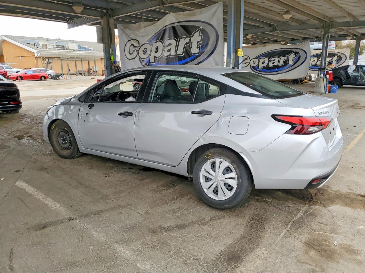 2025 NISSAN VERSA