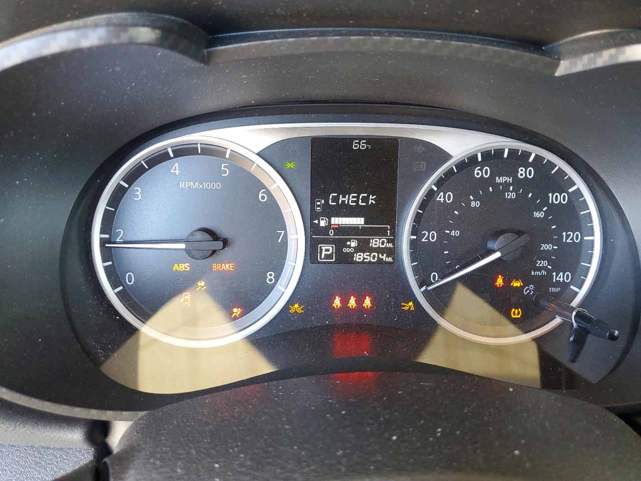 2025 NISSAN VERSA