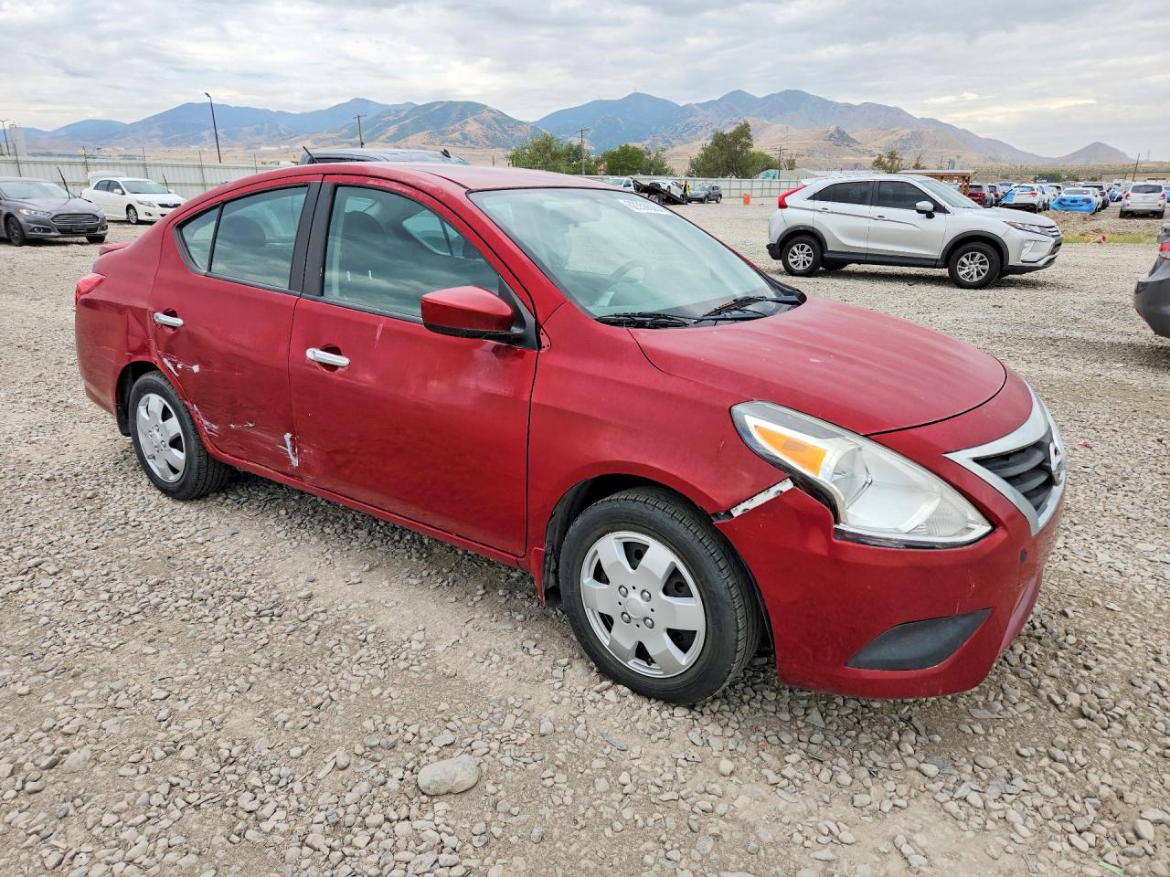 2015 NISSAN VERSA