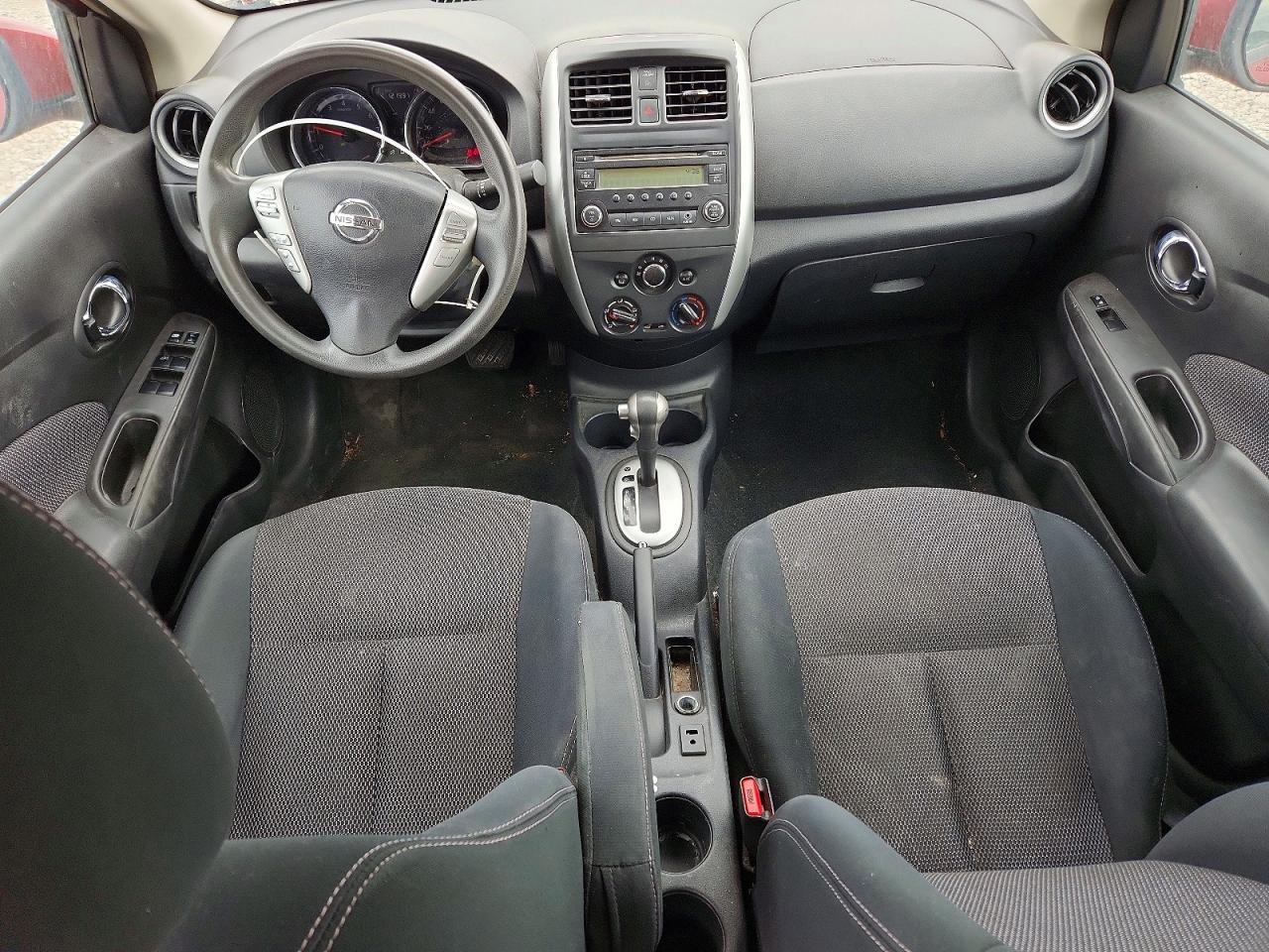 2015 NISSAN VERSA