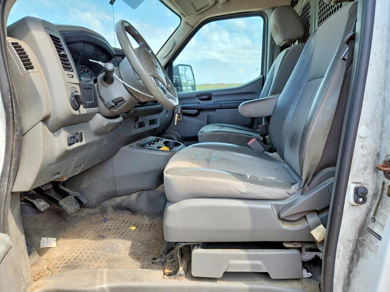 2018 NISSAN NV