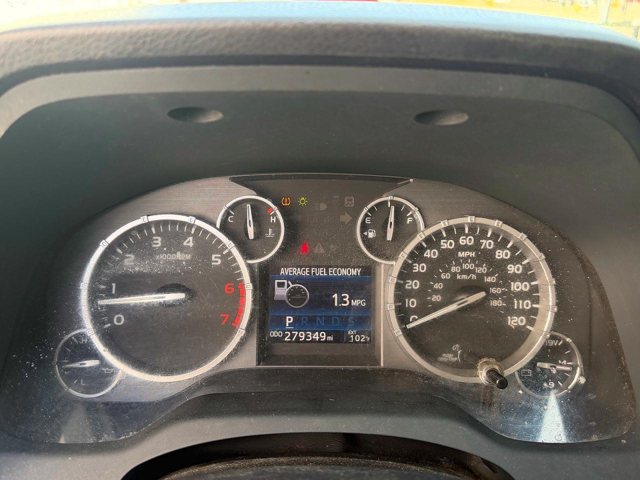 2015 TOYOTA TUNDRA
