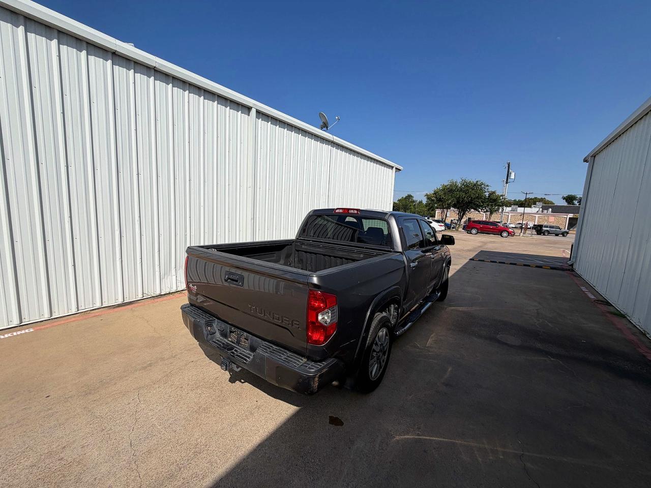 2015 TOYOTA TUNDRA