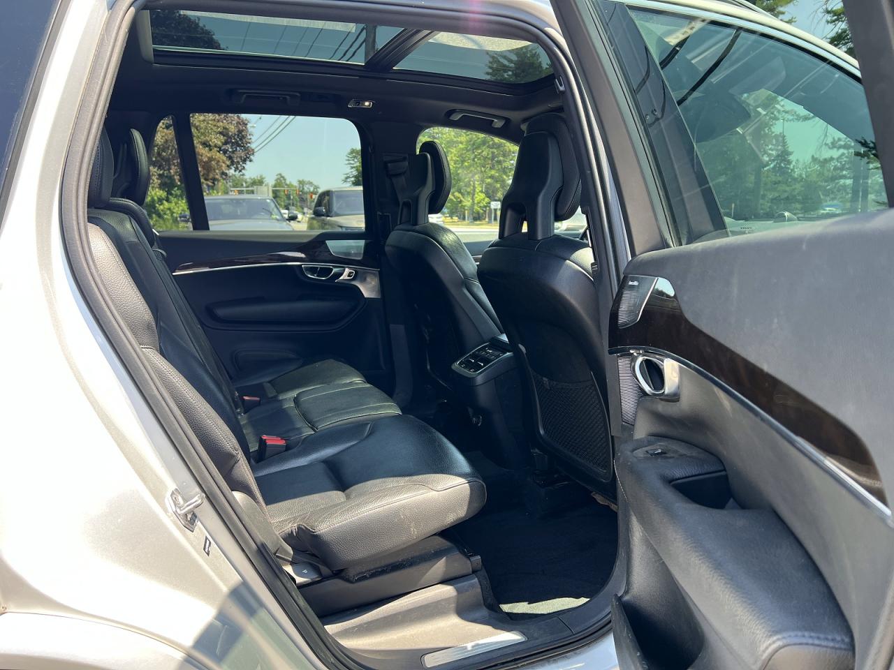 2016 VOLVO XC90