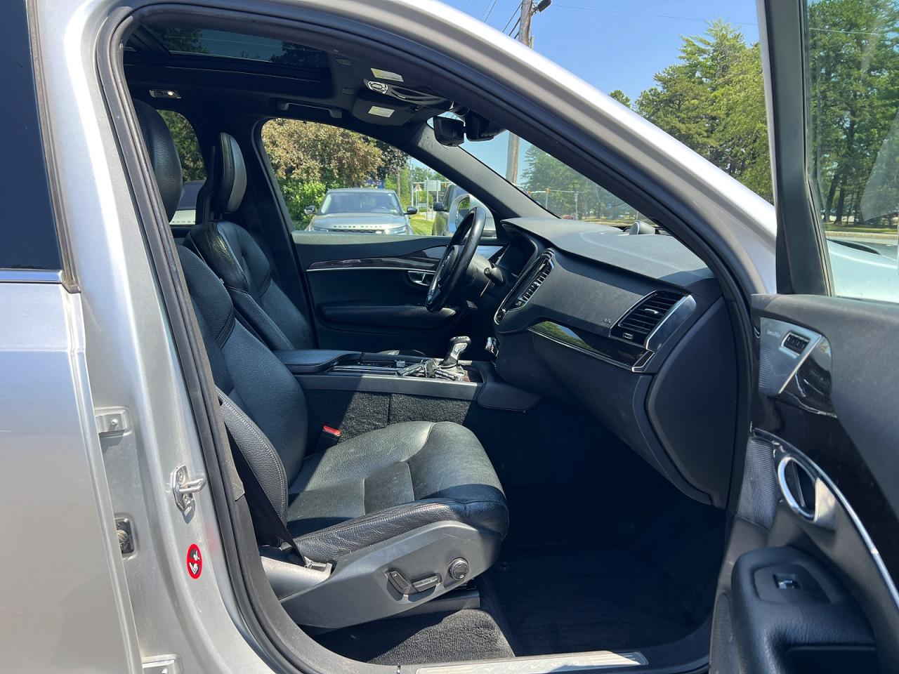 2016 VOLVO XC90