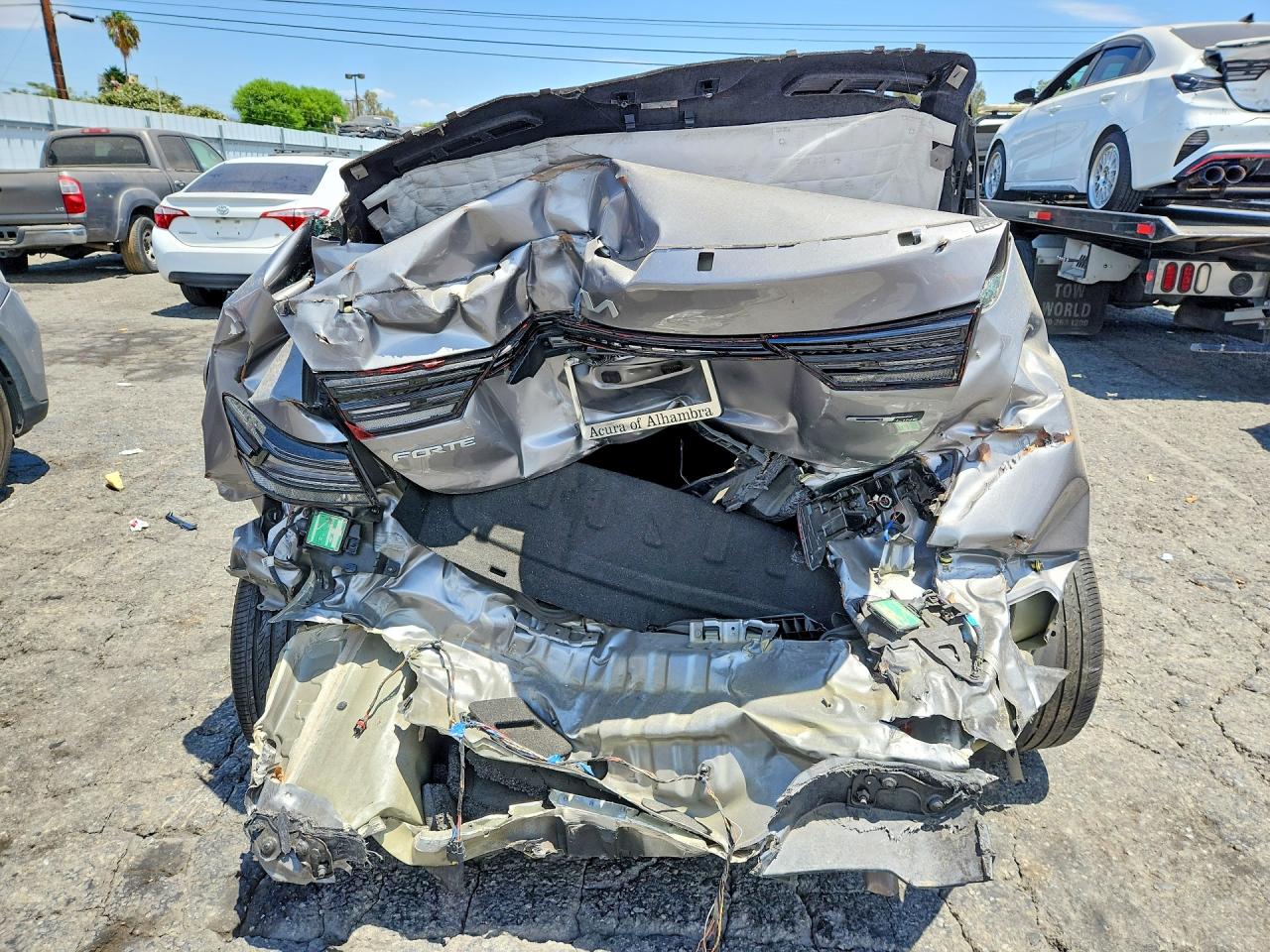 2023 KIA FORTE