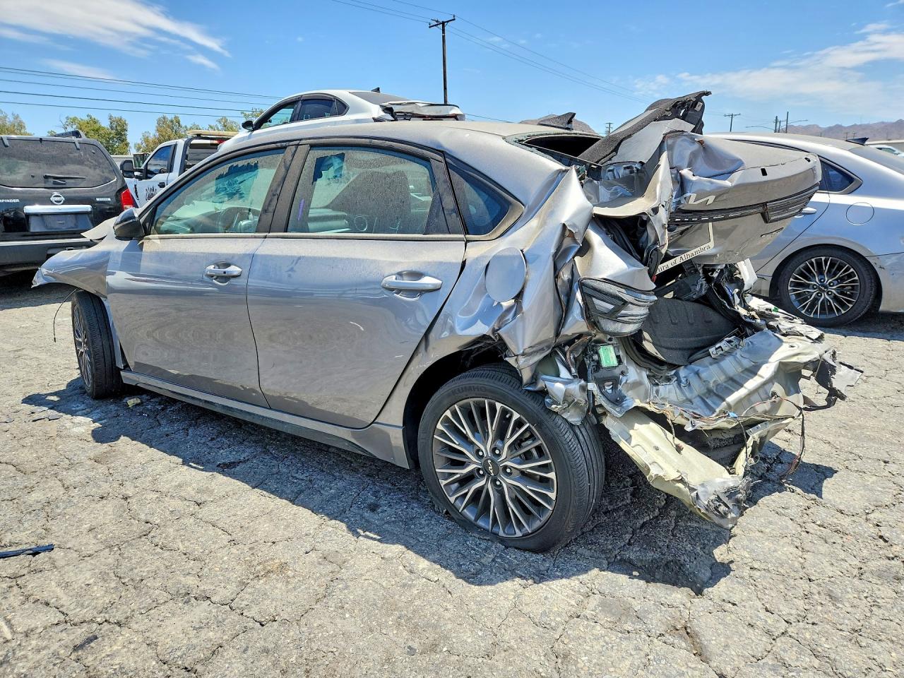 2023 KIA FORTE