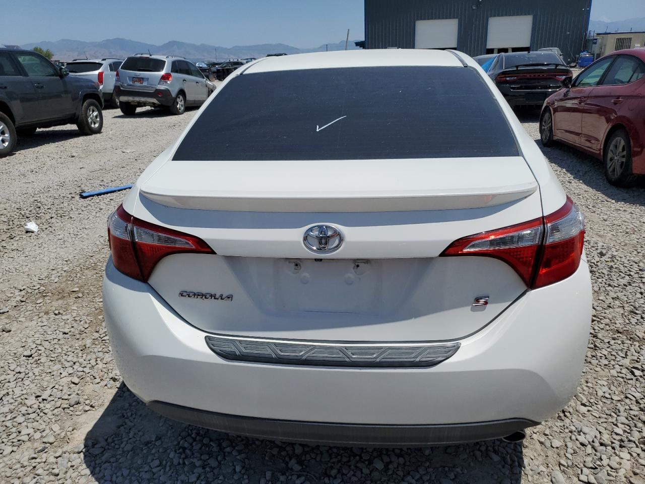 2016 TOYOTA COROLLA