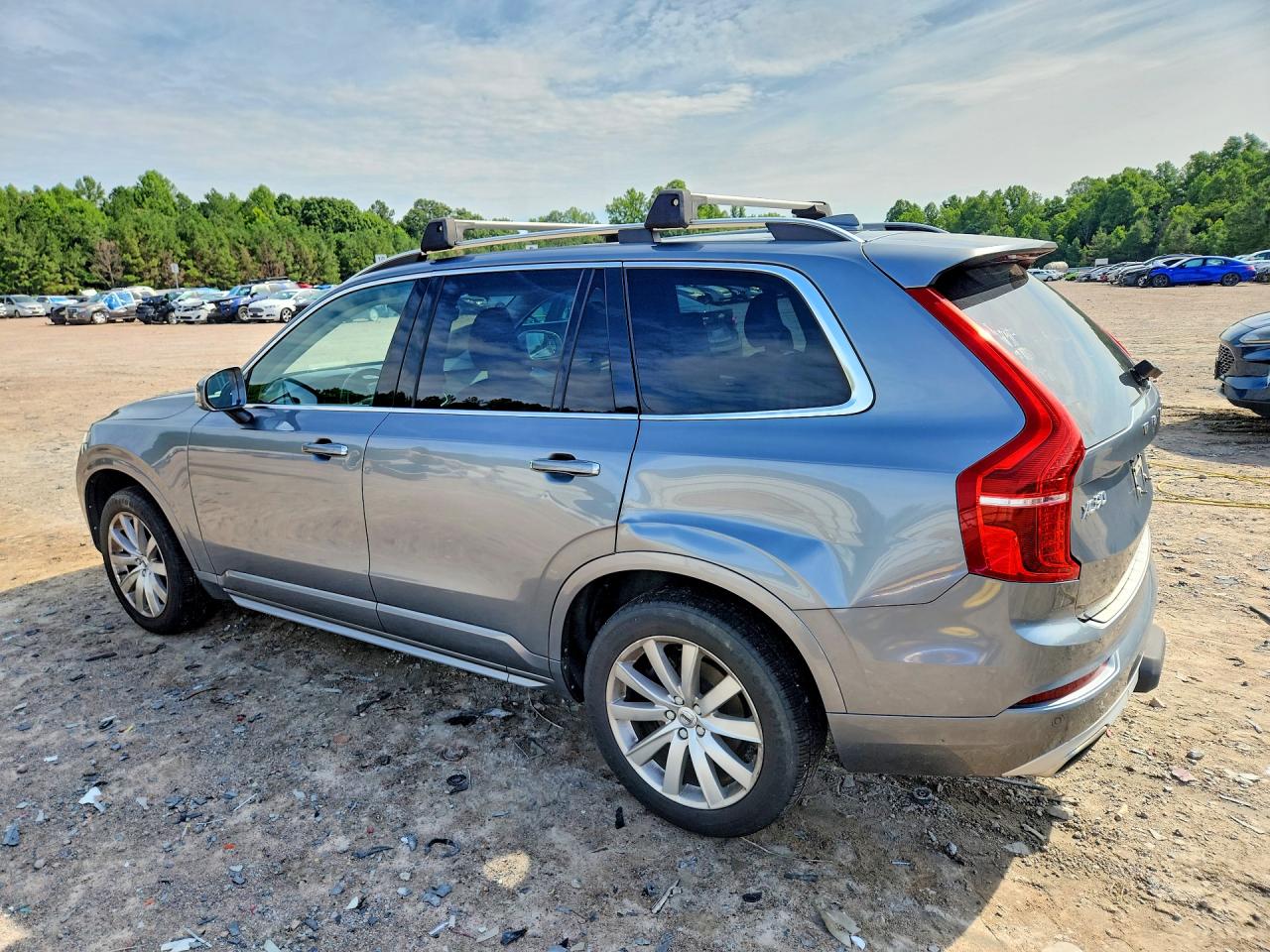 2016 VOLVO XC90