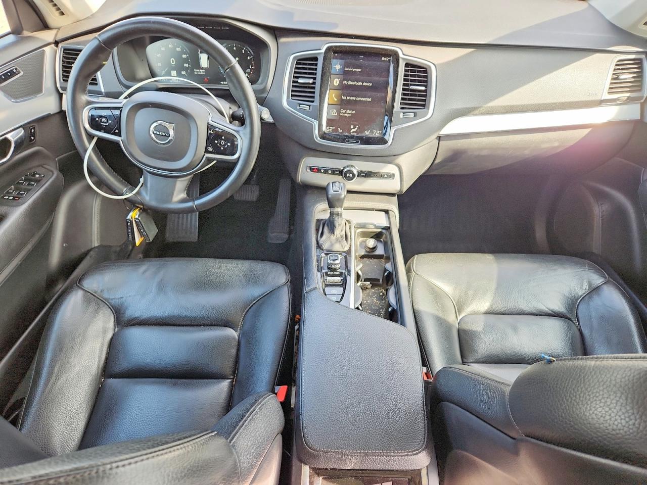 2016 VOLVO XC90