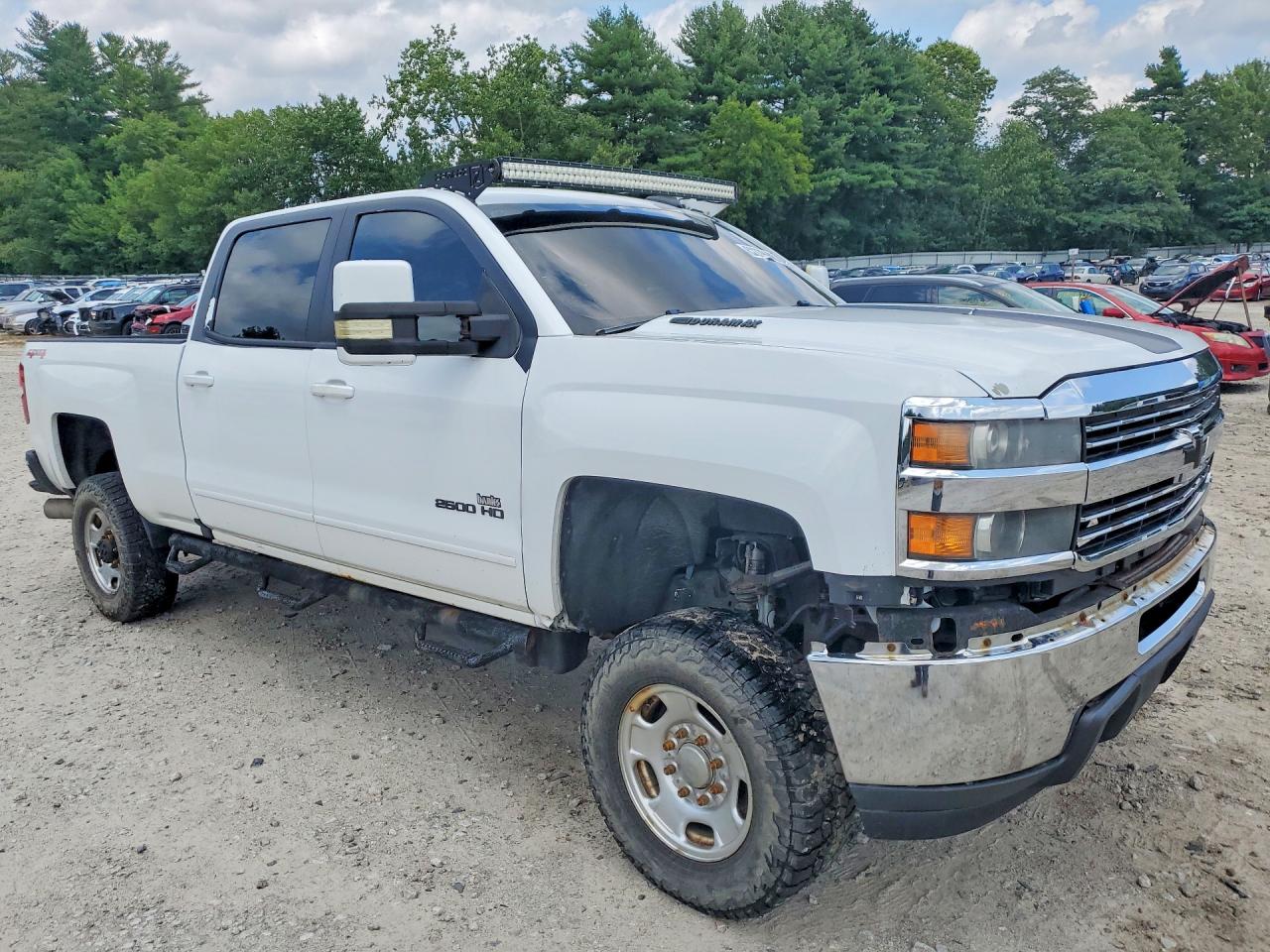 2016 CHEVROLET SILVERADO
