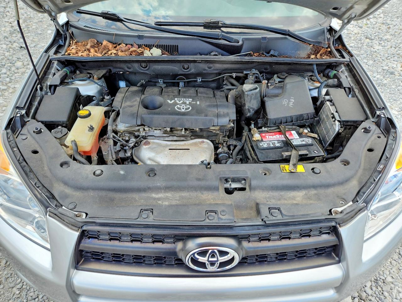 2011 TOYOTA RAV4