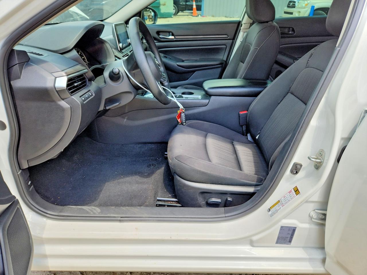 2025 NISSAN ALTIMA