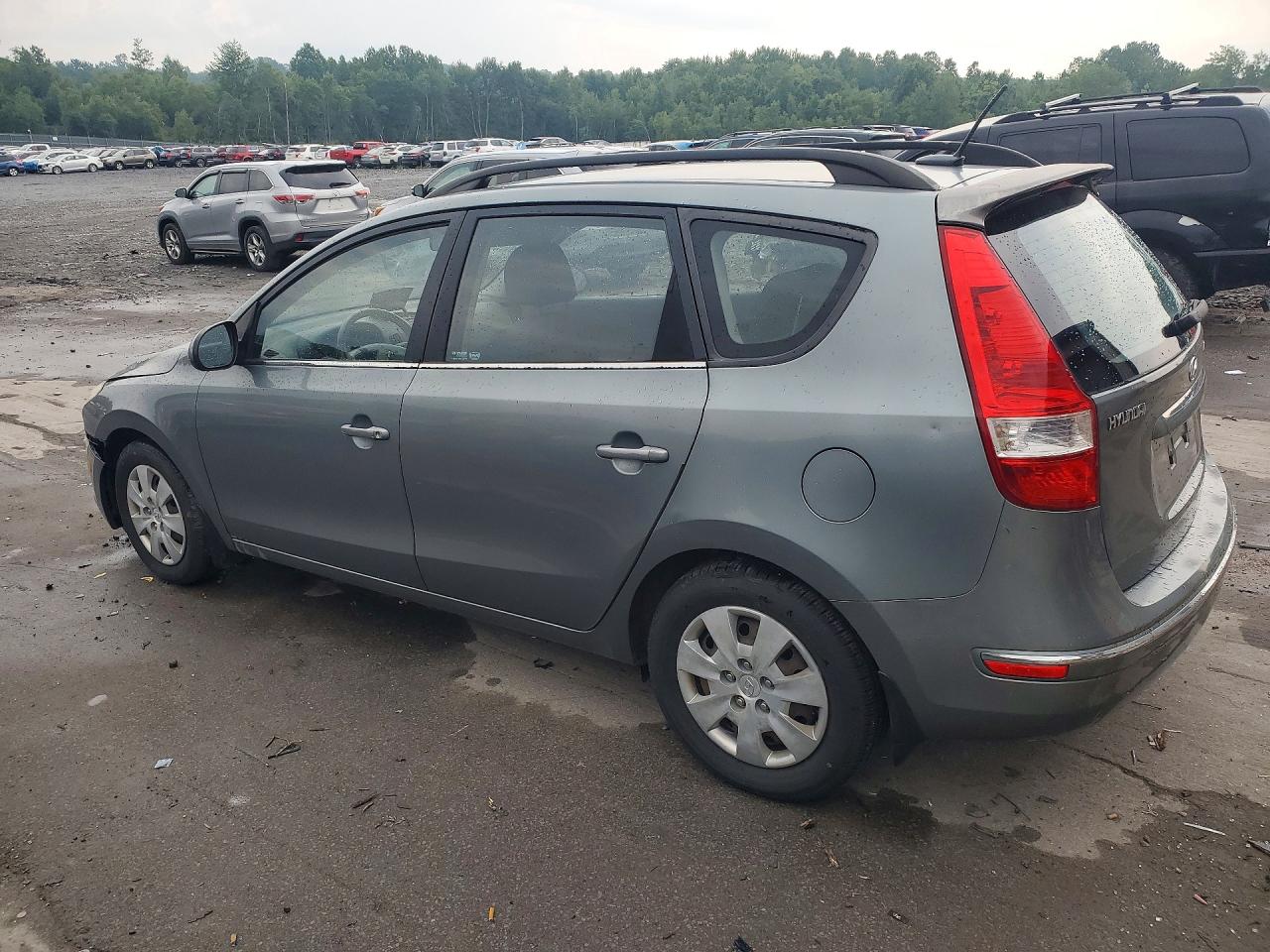 2010 HYUNDAI ELANTRA